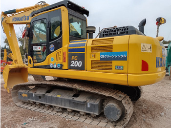Crawler excavator KOMATSU PC200-8