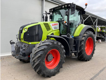 Farm tractor CLAAS Axion 800