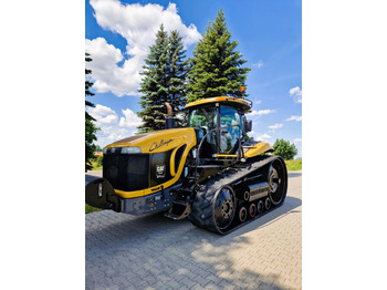 Tracked tractor CHALLENGER