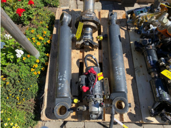 Hydraulic cylinder for Construction machinery Doosan DL 500: picture 2