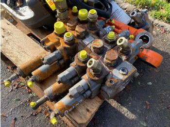 Hydraulic valve HITACHI