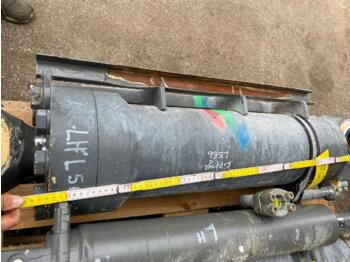 Hydraulic cylinder for Construction machinery Liebherr L 566: picture 4 Hydraulic cylinder for Construction machinery Liebherr L 566: picture 4
