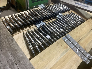 Injector for Truck MAN TGA 0445120217 wtryski CR TIR SCANIA DAF IVECO HURT   MAN TGA truck: picture 2