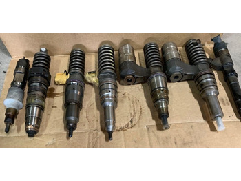 Injector for Truck MAN TGA 0445120217 wtryski CR TIR SCANIA DAF IVECO HURT   MAN TGA truck: picture 3