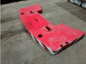 Counterweight for Mobile crane FAUN AUN HK 60 counterweight 2 ton: picture 4 Counterweight for Mobile crane FAUN AUN HK 60 counterweight 2 ton: picture 4