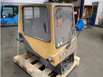 Cab and interior LIEBHERR