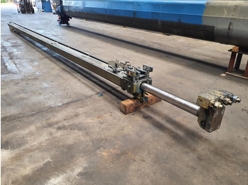 Hydraulic cylinder LIEBHERR
