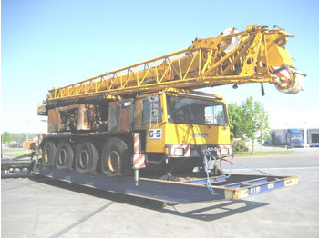 Mobile crane LIEBHERR LTM 1070