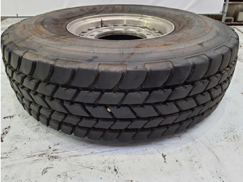 Wheel and tire package MICHELIN