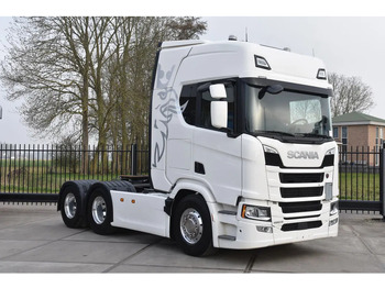 Tractor unit SCANIA R 460