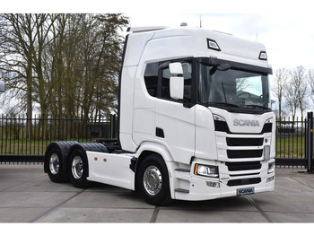 Tractor unit SCANIA R 460
