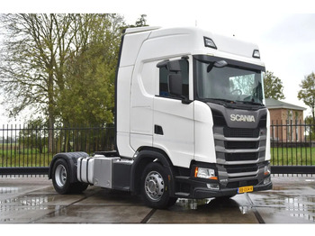 Tractor unit SCANIA S 410