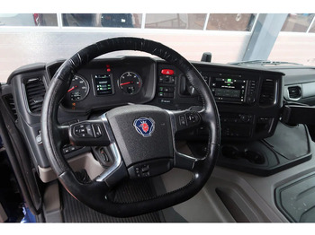 Tractor unit Scania P500 6x2/ FULL AIR/ HYDRAULIC/ LEATHER/ 2.950 WB/ DIFF LOCK/ SLIDE DISH: picture 2 Tractor unit Scania P500 6x2/ FULL AIR/ HYDRAULIC/ LEATHER/ 2.950 WB/ DIFF LOCK/ SLIDE DISH: picture 2