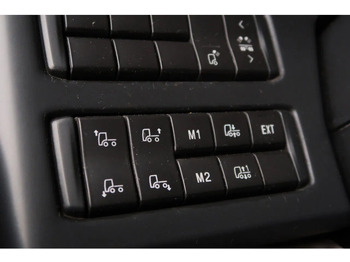 Tractor unit Scania P500 6x2/ FULL AIR/ HYDRAULIC/ LEATHER/ 2.950 WB/ DIFF LOCK/ SLIDE DISH: picture 4 Tractor unit Scania P500 6x2/ FULL AIR/ HYDRAULIC/ LEATHER/ 2.950 WB/ DIFF LOCK/ SLIDE DISH: picture 4