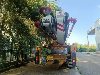 Concrete pump truck XCMG Official HB50V Used China Concrete Pump Truck 50m Truck-mounted Cconcrete Boom Pump Price: picture 4