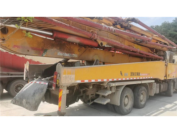 Concrete pump truck XCMG Official Hb56K China 2017 Year Used 56m Concrete Pump Truck Price List: picture 2