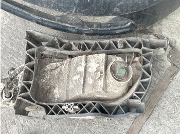 Bumper DAF XF 106 480 FRONT BUMPER WITH HALOGENS: picture 5