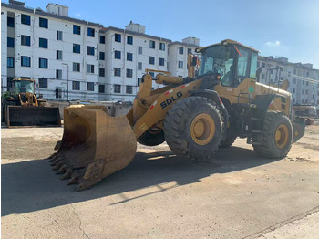Wheel loader SDLG