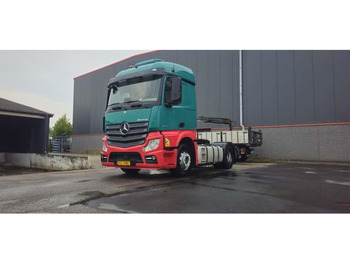 Tractor unit MERCEDES-BENZ Actros 1845