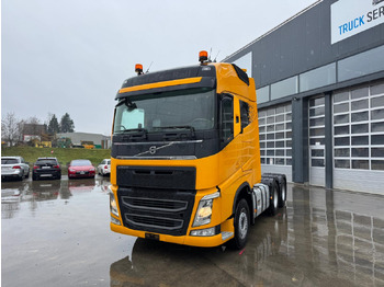 Tractor unit