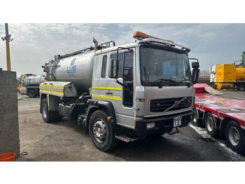 Vacuum truck VOLVO FL