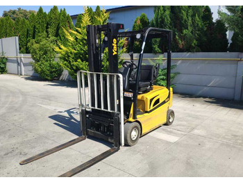 Electric forklift YALE