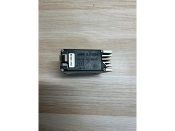 Spare parts Mercedes Spannungswandler 12V 24V A0005429325: picture 5