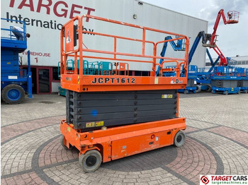 Scissor lift DINGLI