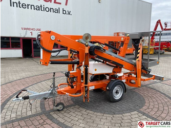 Articulated boom NIFTYLIFT