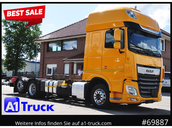 Container transporter/ Swap body truck DAF XF 480