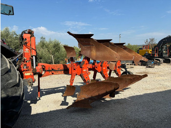Plow KUHN