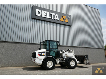 Wheel loader Caterpillar 906M: picture 5