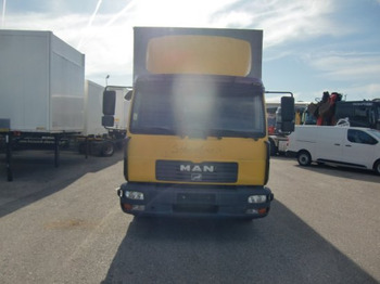 Curtainsider truck MAN LE 12.220 Plane, LBW, manual: picture 2 Curtainsider truck MAN LE 12.220 Plane, LBW, manual: picture 2