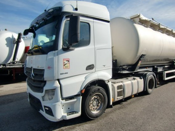 Tractor unit MERCEDES-BENZ Actros 1845