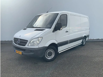 Panel van MERCEDES-BENZ Sprinter 211