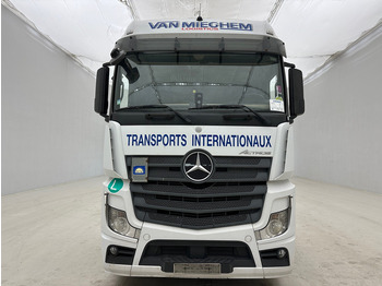 Tractor unit Mercedes-Benz Actros 1842: picture 2