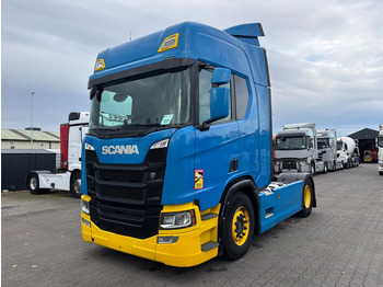 Tractor unit SCANIA R 410