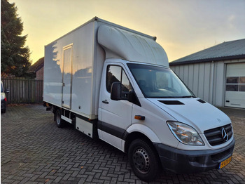 Box van MERCEDES-BENZ