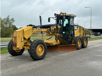 Grader Caterpillar 140M Ripper + Pushblock: picture 2