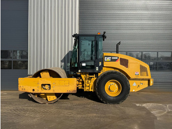 Roller CATERPILLAR CS66B