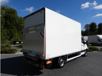 Box van MERCEDES SPRINTER 315 BOX LIFT 8 PALLETS AIR CONDITIONING 150HP: picture 3 Box van MERCEDES SPRINTER 315 BOX LIFT 8 PALLETS AIR CONDITIONING 150HP: picture 3