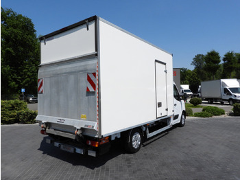 Box van RENAULT MASTER  BOX LIFT 8 PALLETS CRUISE CONTROL LED LIGHTS AIR CONDITIONING  165HP: picture 3