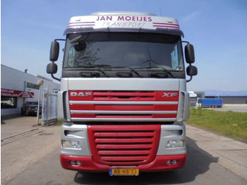 Curtainsider truck DAF XF 105 FAK 410 8X2 TRIPLE APK TUV 02-2025: picture 2