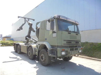 Hook lift truck IVECO EuroTrakker