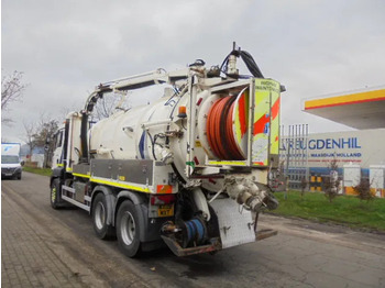 Vacuum truck MAN TGA 26.400 6X4 Manual: picture 5