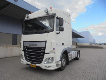 Tractor unit DAF XF 440