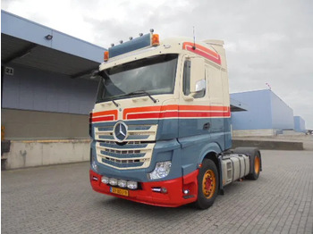 Tractor unit MERCEDES-BENZ Actros 1845