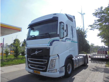 Tractor unit VOLVO FH 420