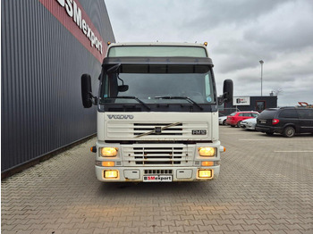Dropside/ Flatbed truck Volvo FM 12.420 without crane: picture 3