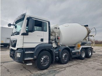 Concrete mixer truck LIEBHERR